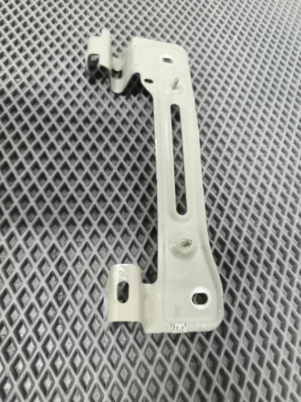 Кронштейн крыла, 2000 рублей, Балашиха