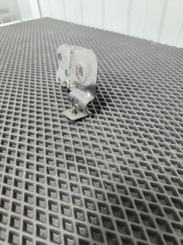 Кронштейн крыла, 1500 рублей, Балашиха