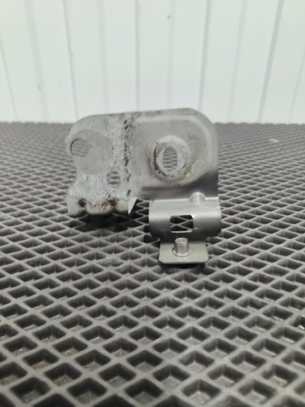 Кронштейн крыла, 1500 рублей, Балашиха