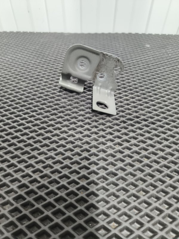 Кронштейн крыла, 1500 рублей, Балашиха