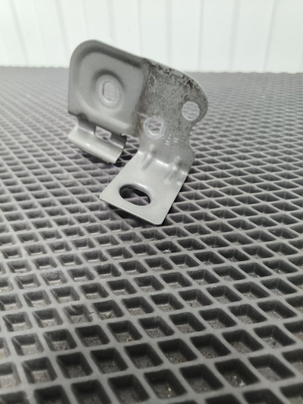 Кронштейн крыла, 1500 рублей, Балашиха