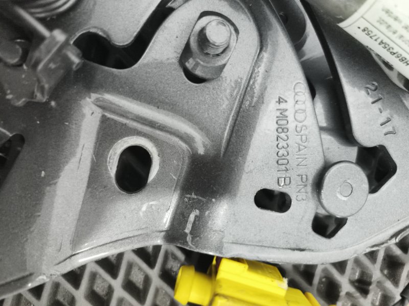 Петля капота, 9000 рублей, Балашиха