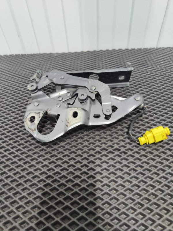 Петля капота, 9000 рублей, Балашиха