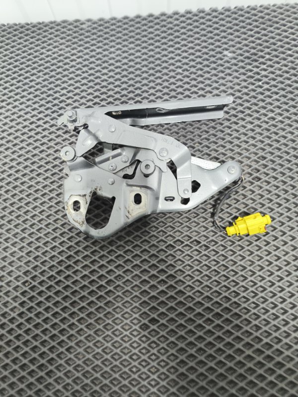 Петля капота, 9000 рублей, Балашиха