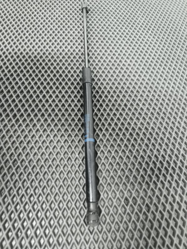 Амортизатор капота, 1500 рублей, Балашиха