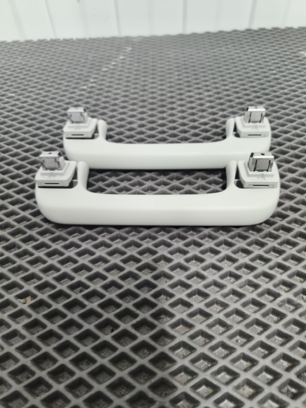 Ручка потолка, 2000 рублей, Балашиха