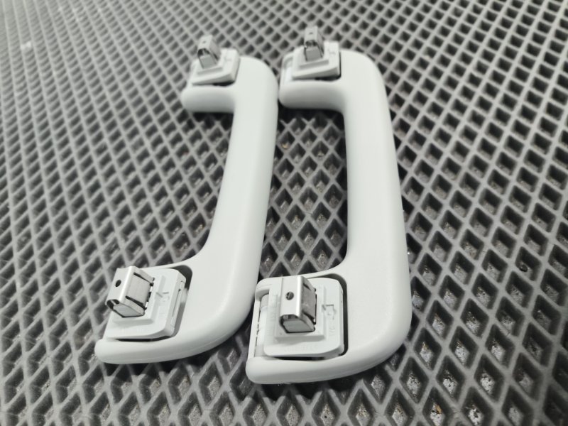 Ручка потолка, 2000 рублей, Балашиха