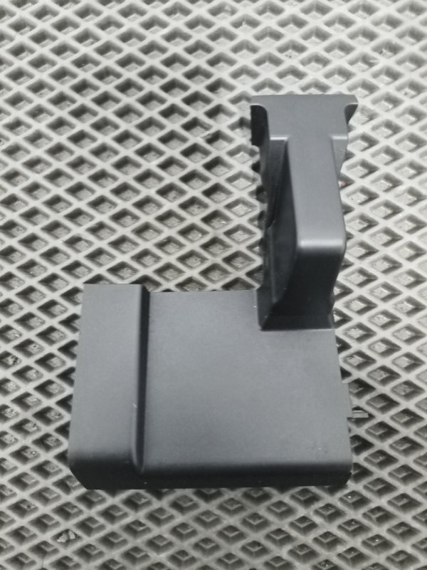 Заглушка крепления сиденья, 1000 рублей, Балашиха