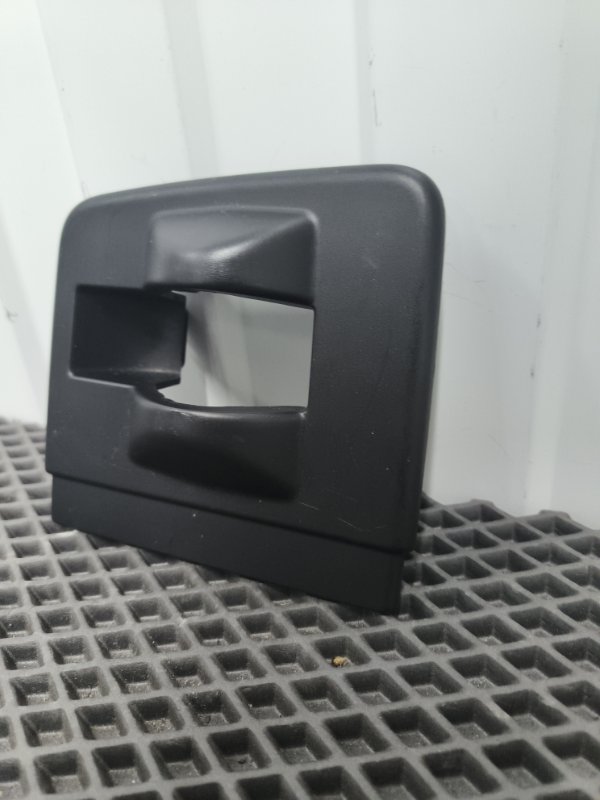 Заглушка крепления сиденья, 1000 рублей, Балашиха