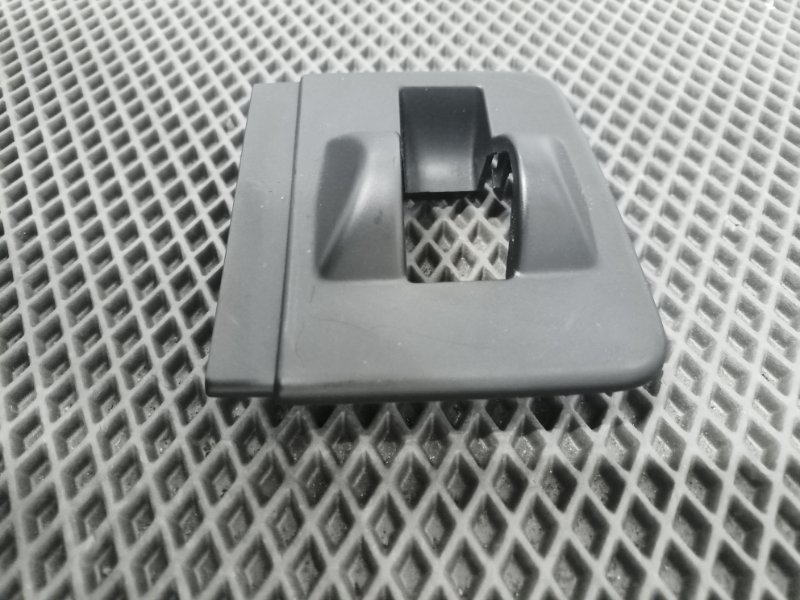 Заглушка крепления сиденья, 1000 рублей, Балашиха