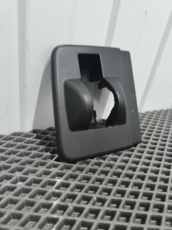 Заглушка крепления сиденья, 1000 рублей, Балашиха