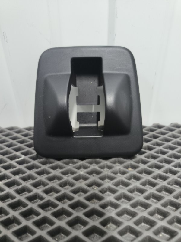 Заглушка крепления сиденья, 1000 рублей, Балашиха