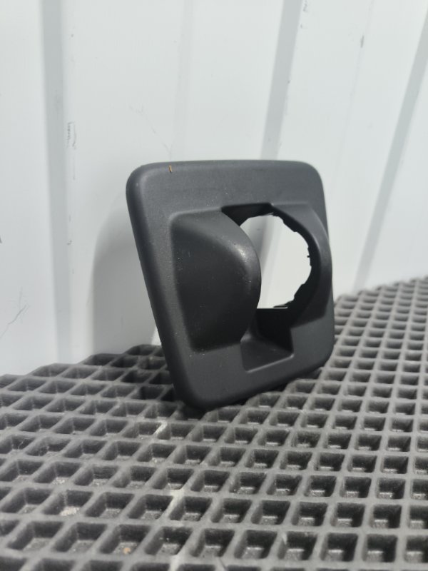 Заглушка крепления сиденья, 1000 рублей, Балашиха