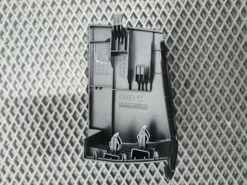 Заглушка крепления сиденья, 1000 рублей, Балашиха