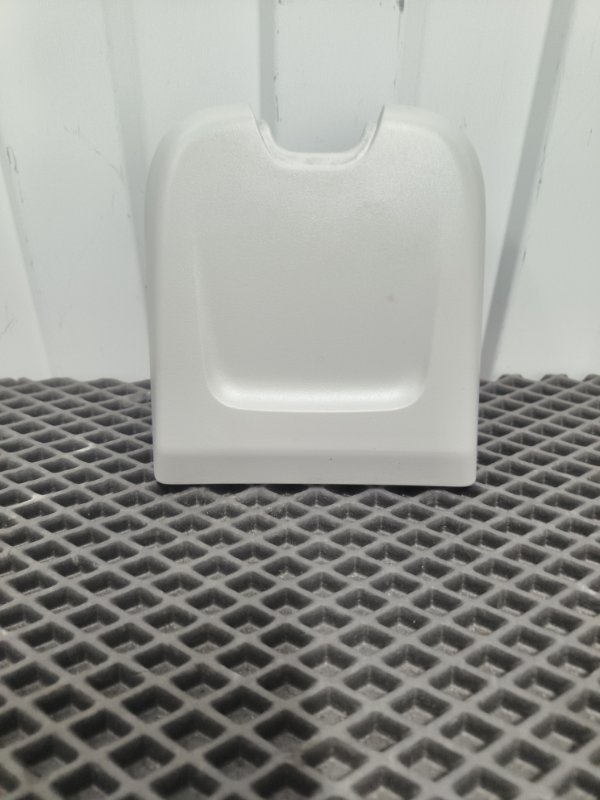 Накладка крепления зеркала, 1800 рублей, Балашиха