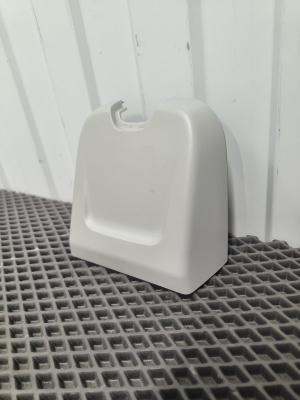 Накладка крепления зеркала, 1800 рублей, Балашиха