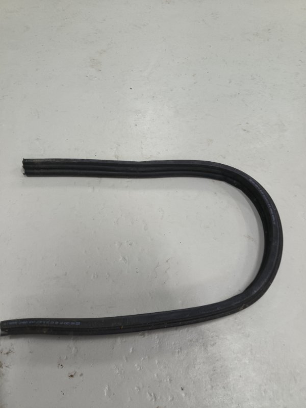 Уплотнительная резинка капота, 3000 рублей, Балашиха