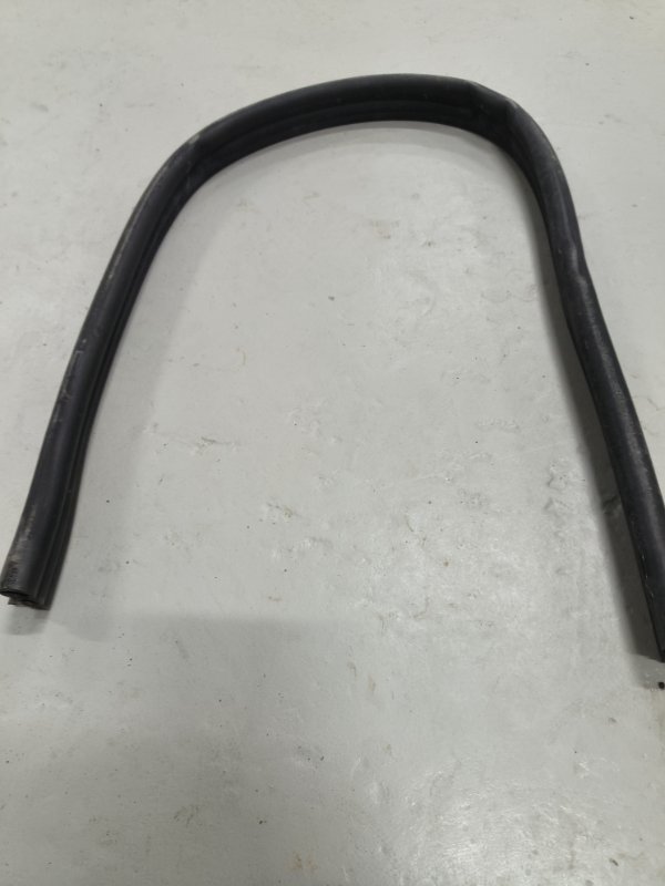 Уплотнительная резинка капота, 3000 рублей, Балашиха