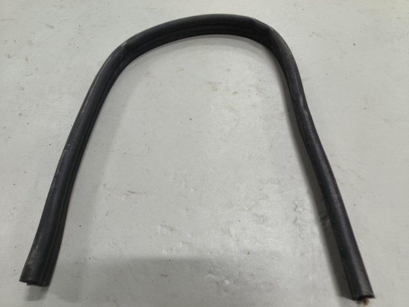 Уплотнительная резинка капота, 3000 рублей, Балашиха