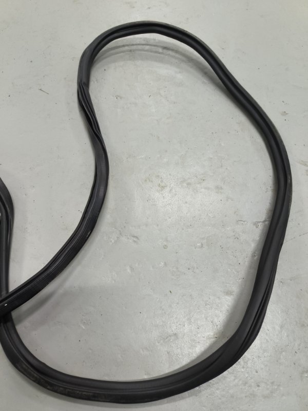 Уплотнительная резинка боковой двери, 2000 рублей, Балашиха