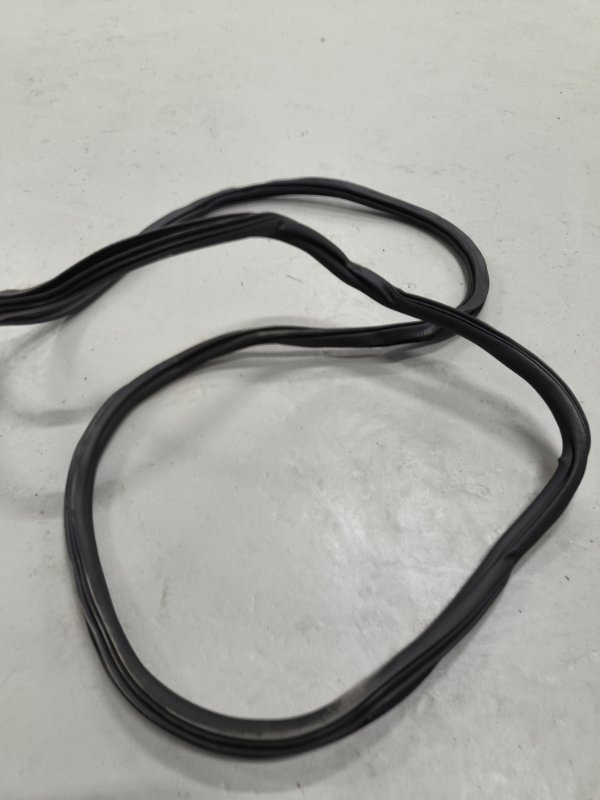 Уплотнительная резинка боковой двери, 2000 рублей, Балашиха