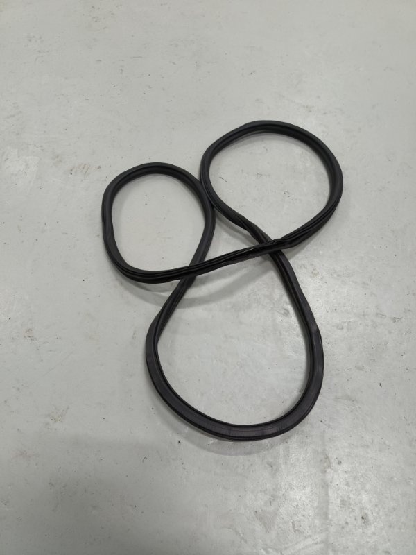 Уплотнительная резинка боковой двери, 2000 рублей, Балашиха