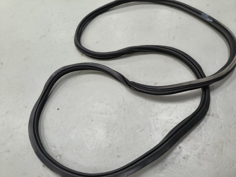 Уплотнительная резинка боковой двери, 2000 рублей, Балашиха