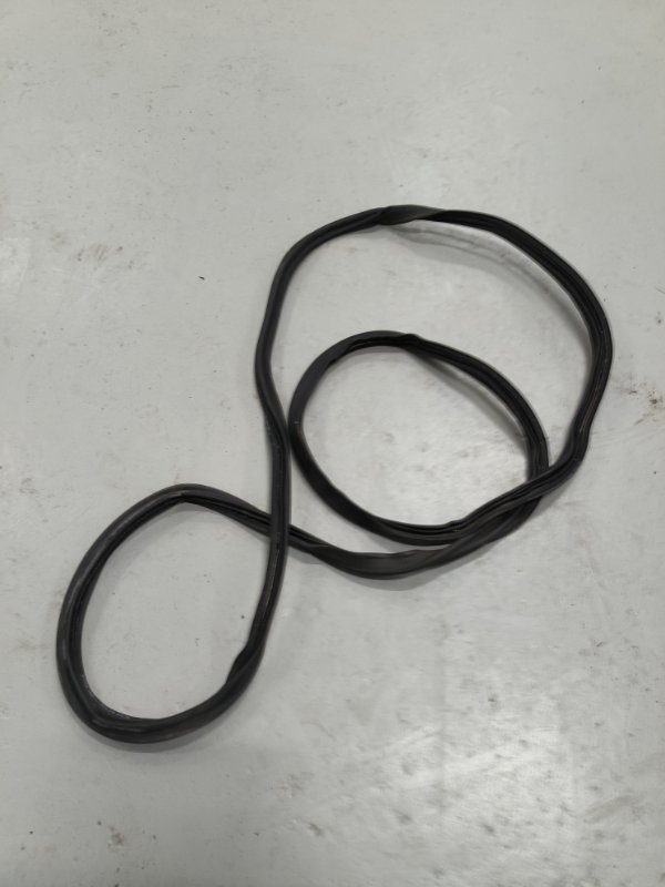 Уплотнительная резинка двери багажника, 2000 рублей, Балашиха