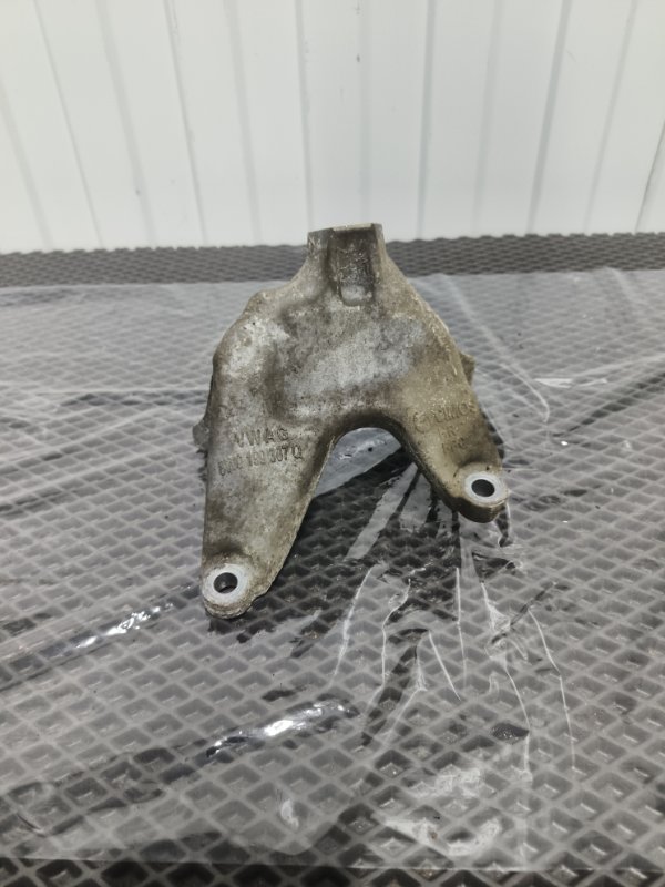 Кронштейн двигателя, 2500 рублей, Балашиха