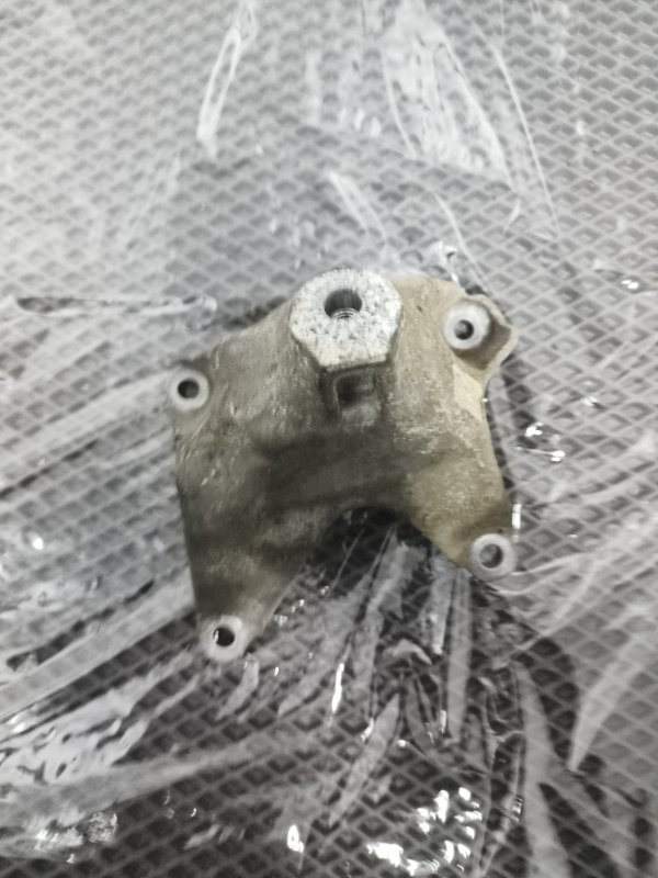 Кронштейн двигателя, 2500 рублей, Балашиха