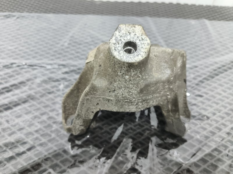 Кронштейн двигателя, 2500 рублей, Балашиха