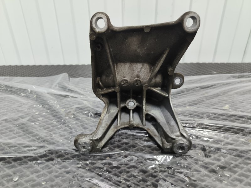 Кронштейн двигателя, 3000 рублей, Балашиха