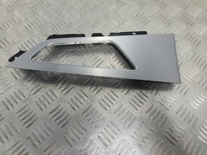 Накладка декоративная, 5000 рублей, Балашиха