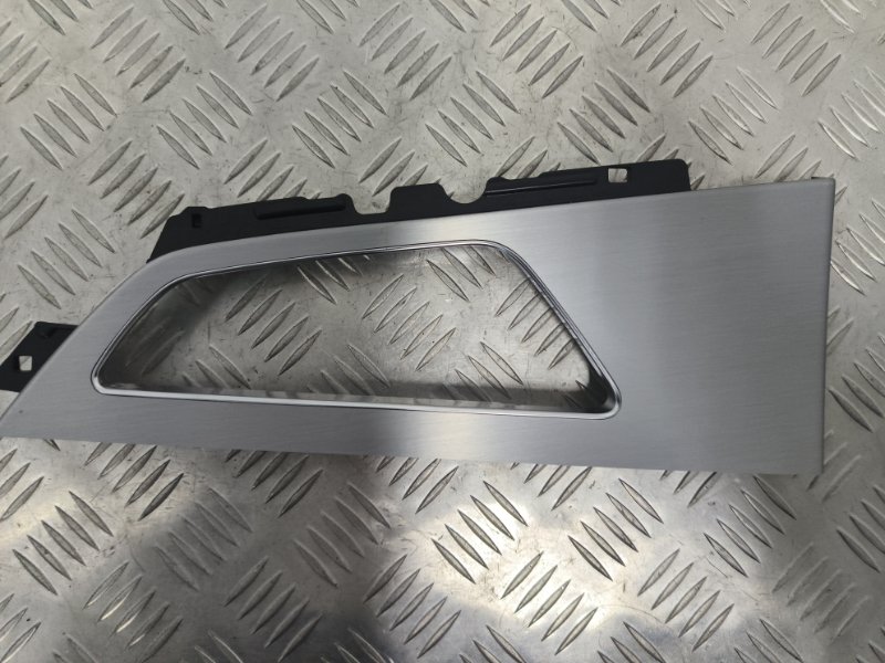 Накладка декоративная, 5000 рублей, Балашиха