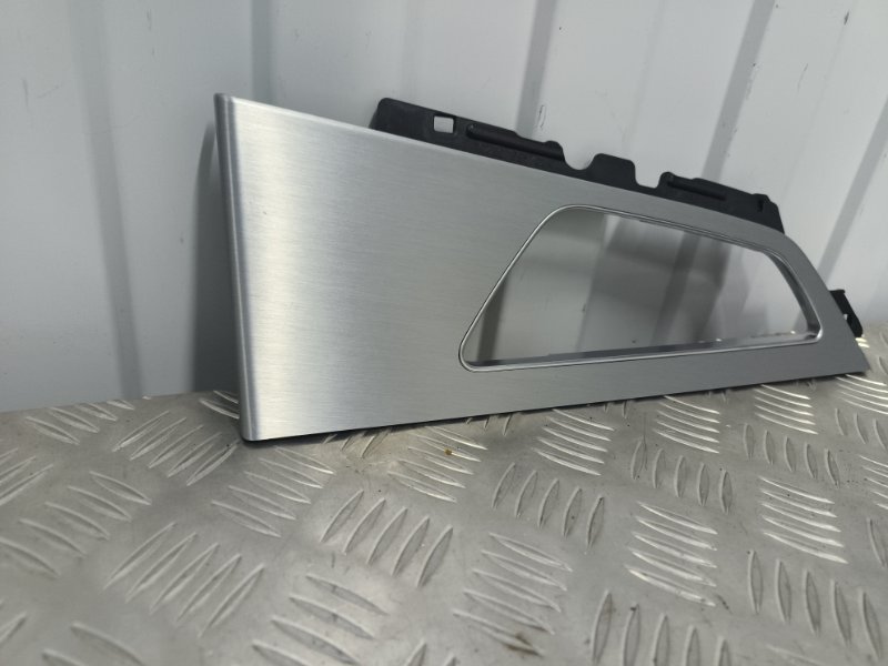 Накладка декоративная, 5000 рублей, Балашиха