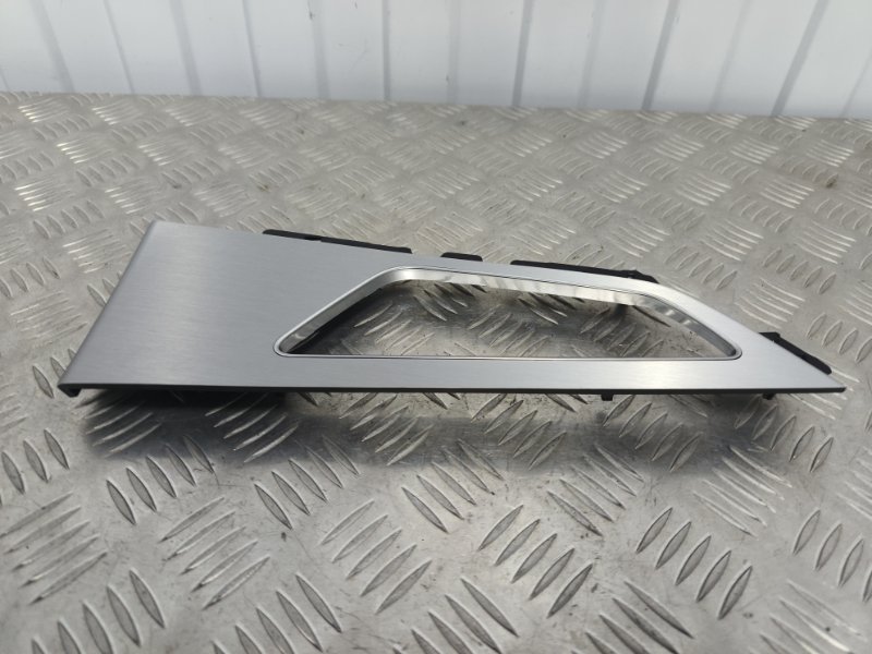 Накладка декоративная, 5000 рублей, Балашиха