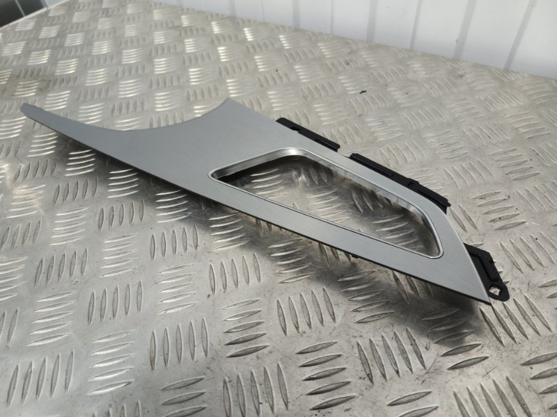 Накладка декоративная, 5000 рублей, Балашиха