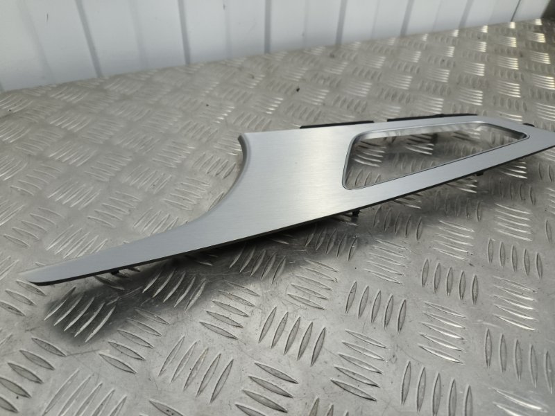 Накладка декоративная, 5000 рублей, Балашиха