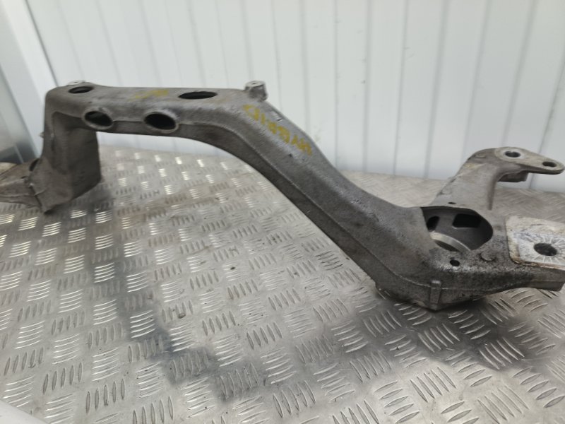 Кронштейн опоры двигателя, 5000 рублей, Балашиха