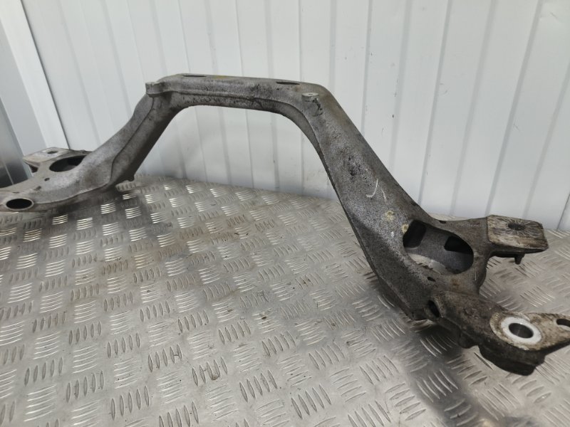 Кронштейн опоры двигателя, 5000 рублей, Балашиха