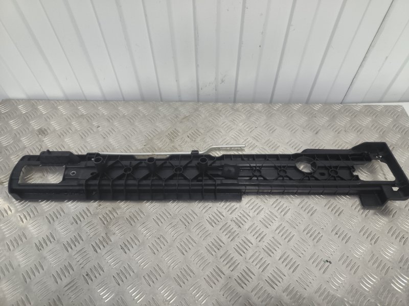 Кронштейн полки багажника, 500 рублей, Балашиха