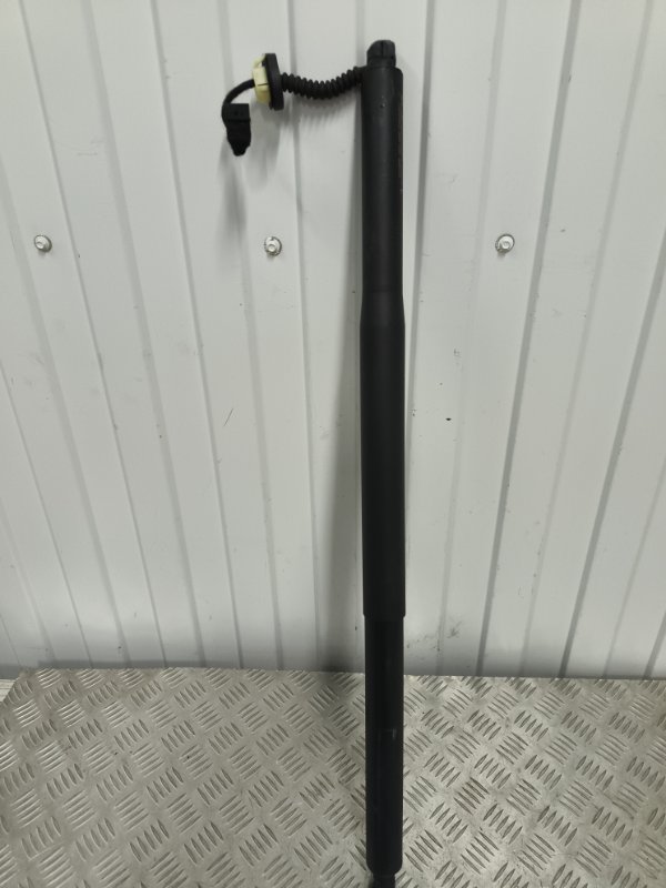 Амортизатор крышки багажника, 9000 рублей, Балашиха