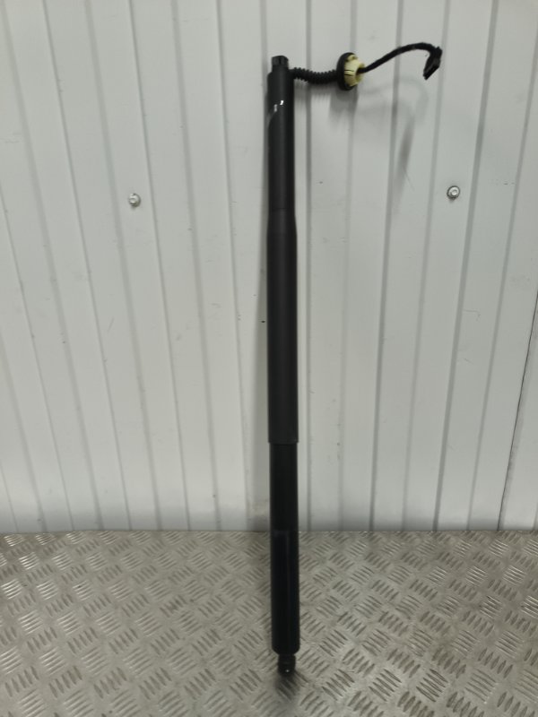 Амортизатор крышки багажника, 9000 рублей, Балашиха