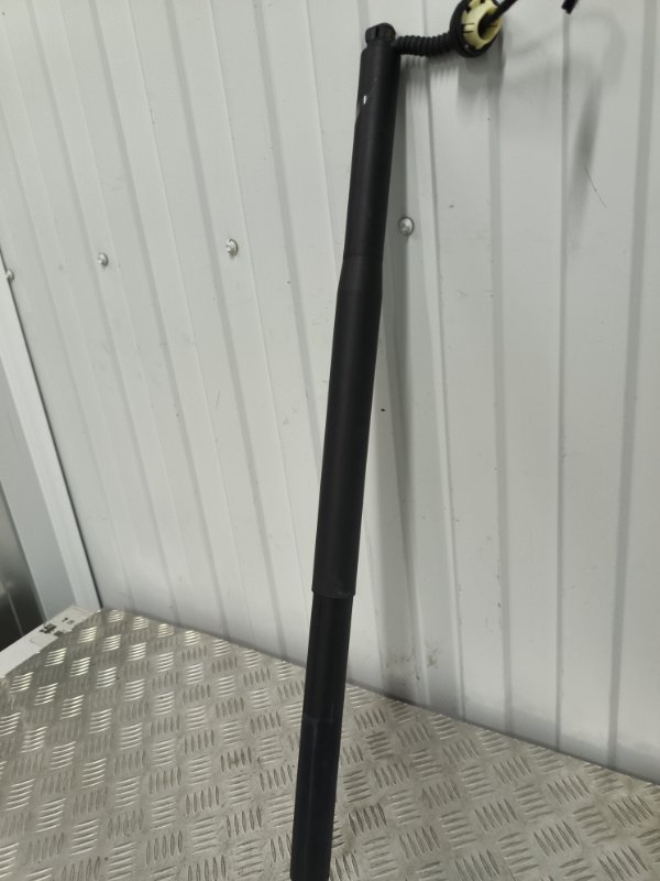 Амортизатор крышки багажника, 9000 рублей, Балашиха