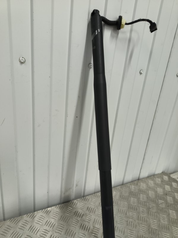 Амортизатор крышки багажника, 9000 рублей, Балашиха