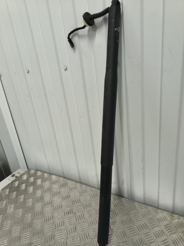 Амортизатор крышки багажника, 9000 рублей, Балашиха