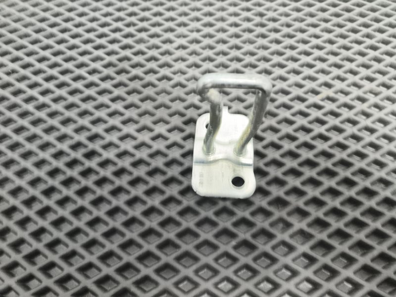 Петля крышки багажника, 1300 рублей, Балашиха