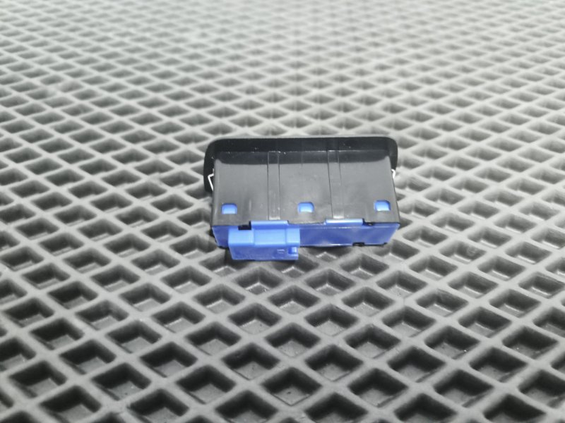 Кнопка открывания багажника, 3500 рублей, Балашиха