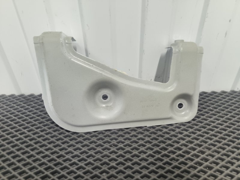 Кронштейн крыла, 1800 рублей, Балашиха