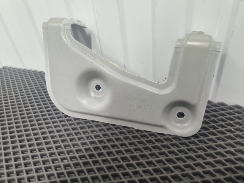 Кронштейн крыла, 1800 рублей, Балашиха